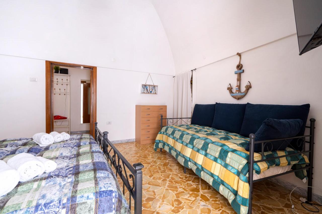 Vico II Terrace Apartment A Step From Piazza Roma Мартина Франка Екстериор снимка
