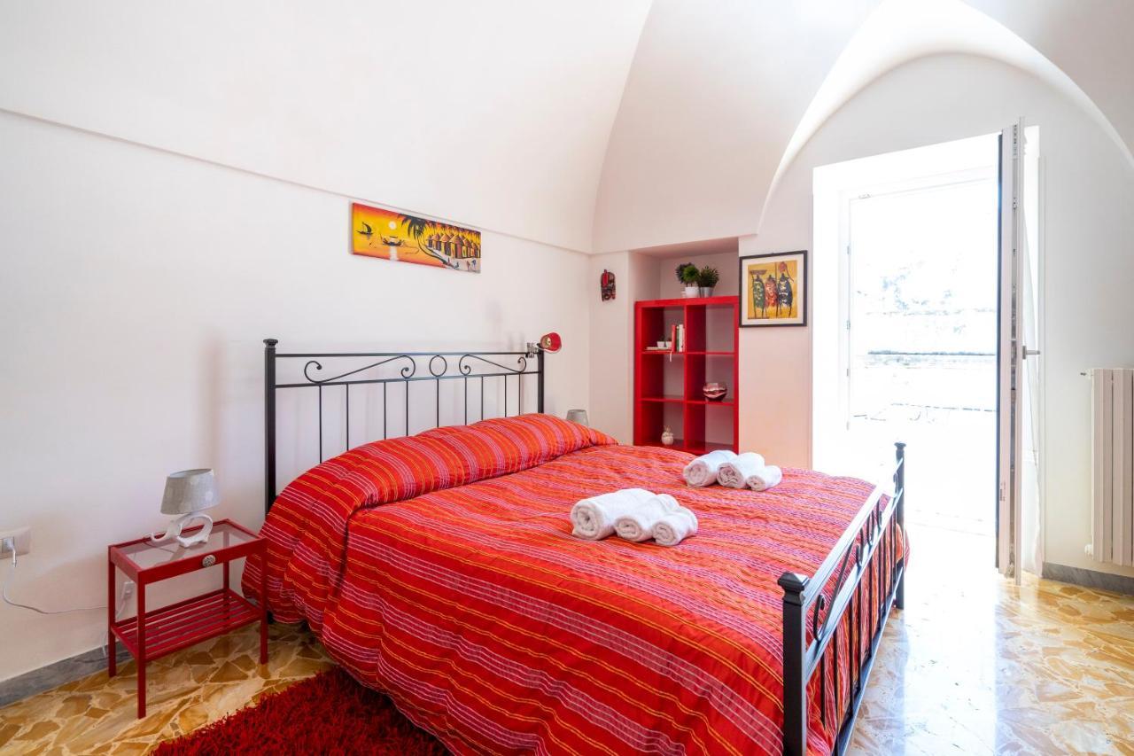 Vico II Terrace Apartment A Step From Piazza Roma Мартина Франка Екстериор снимка