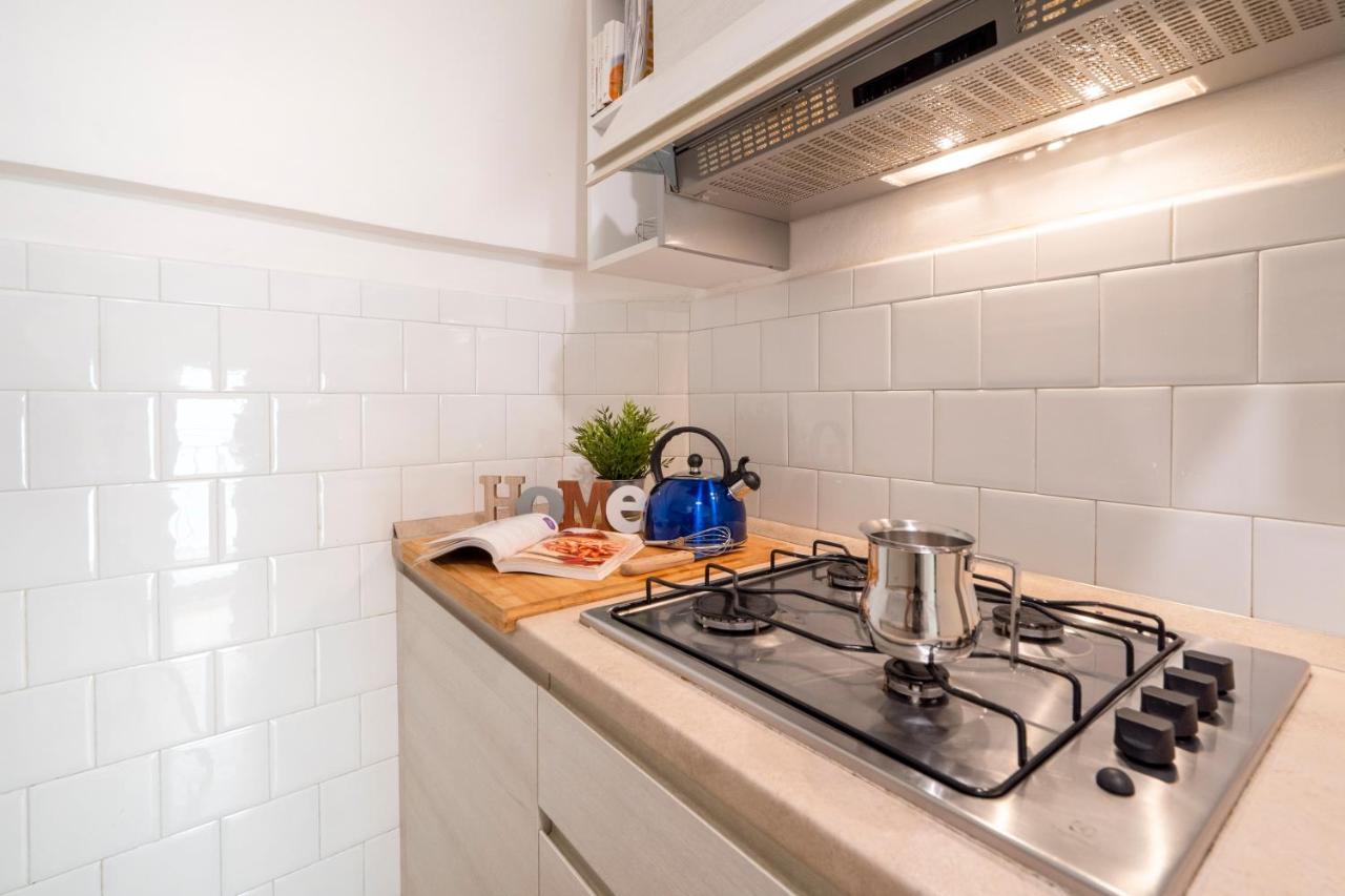 Vico II Terrace Apartment A Step From Piazza Roma Мартина Франка Екстериор снимка